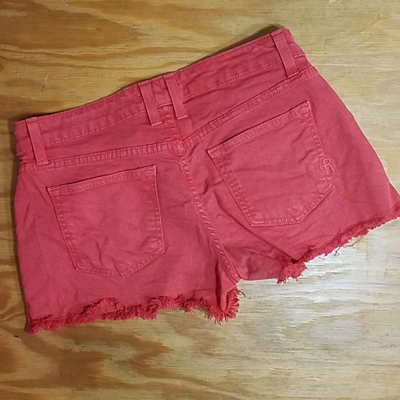 Rich & Skinny coral colored jean shorts size 26 - Picture 2 of 8